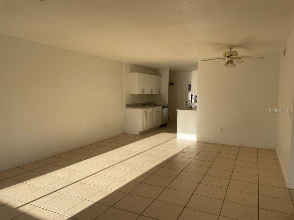 516 E ROSEWOOD LN, TAVARES, FL, 32778