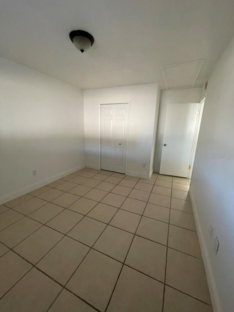 516 E ROSEWOOD LN, TAVARES, FL, 32778