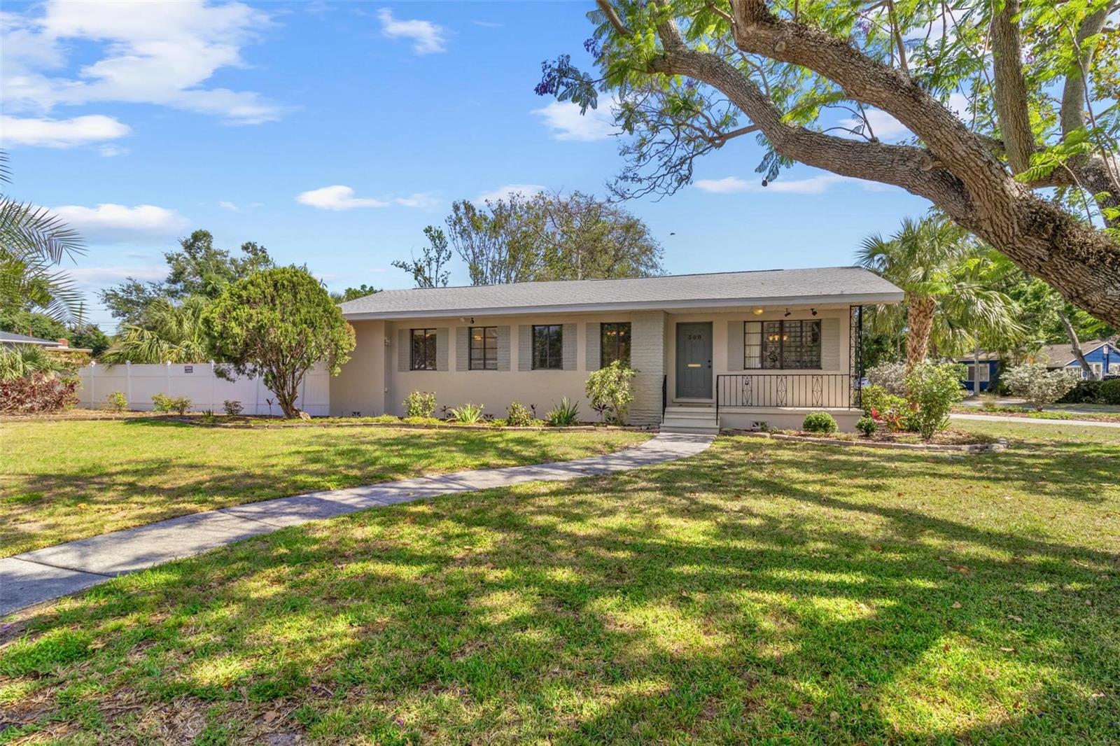 300 22ND AVE S, ST PETERSBURG, FL, 33705