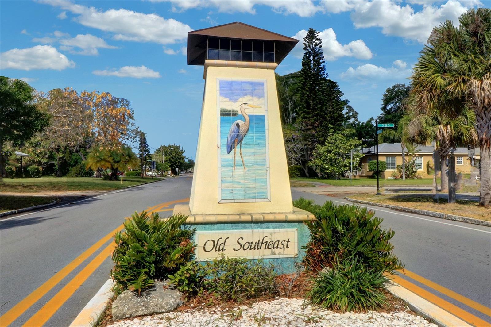 300 22ND AVE S, ST PETERSBURG, FL, 33705