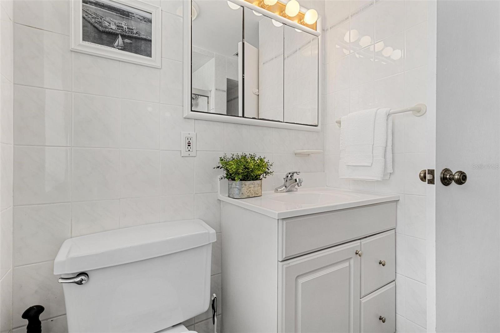 300 22ND AVE S, ST PETERSBURG, FL, 33705