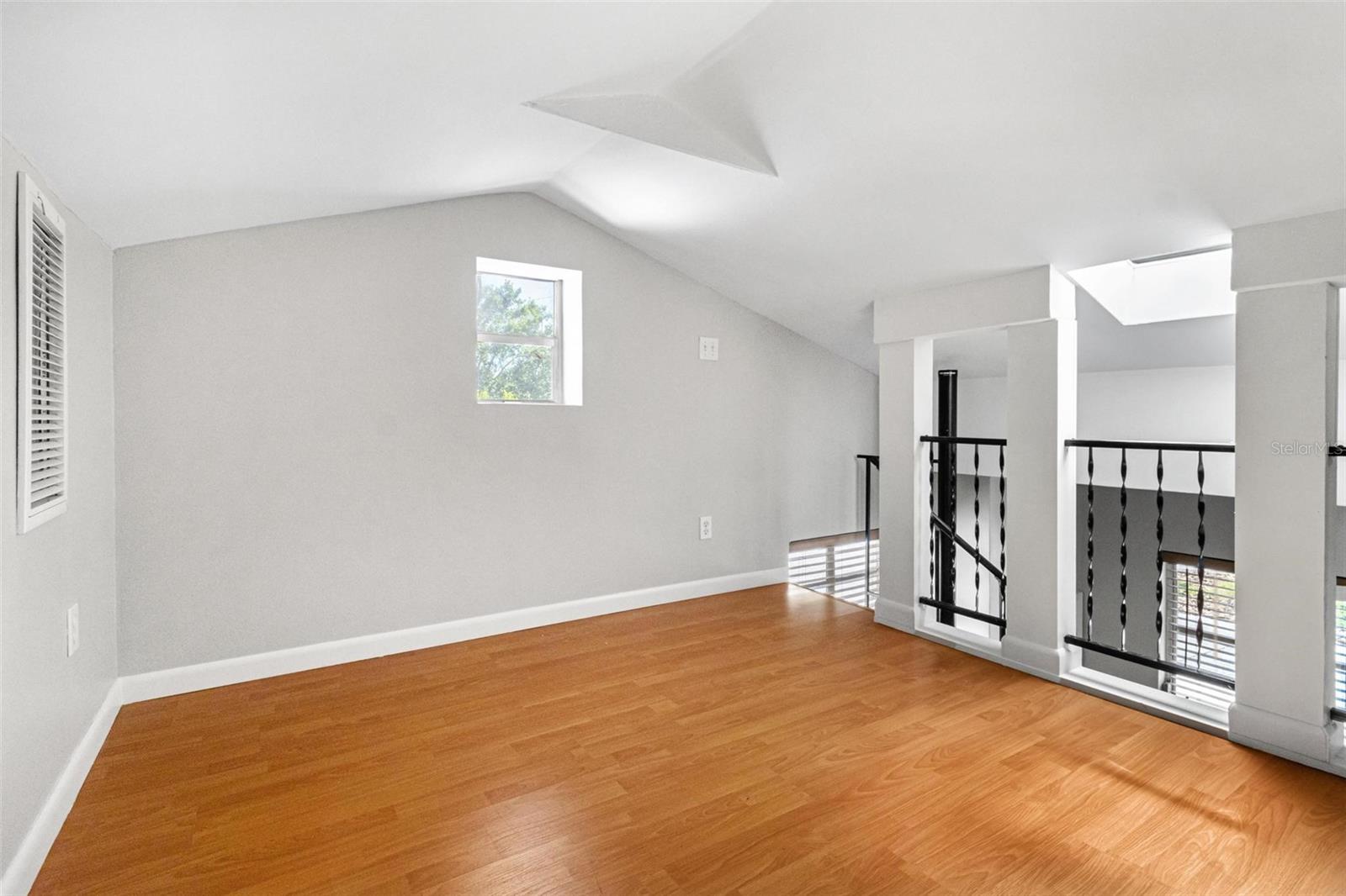 300 22ND AVE S, ST PETERSBURG, FL, 33705