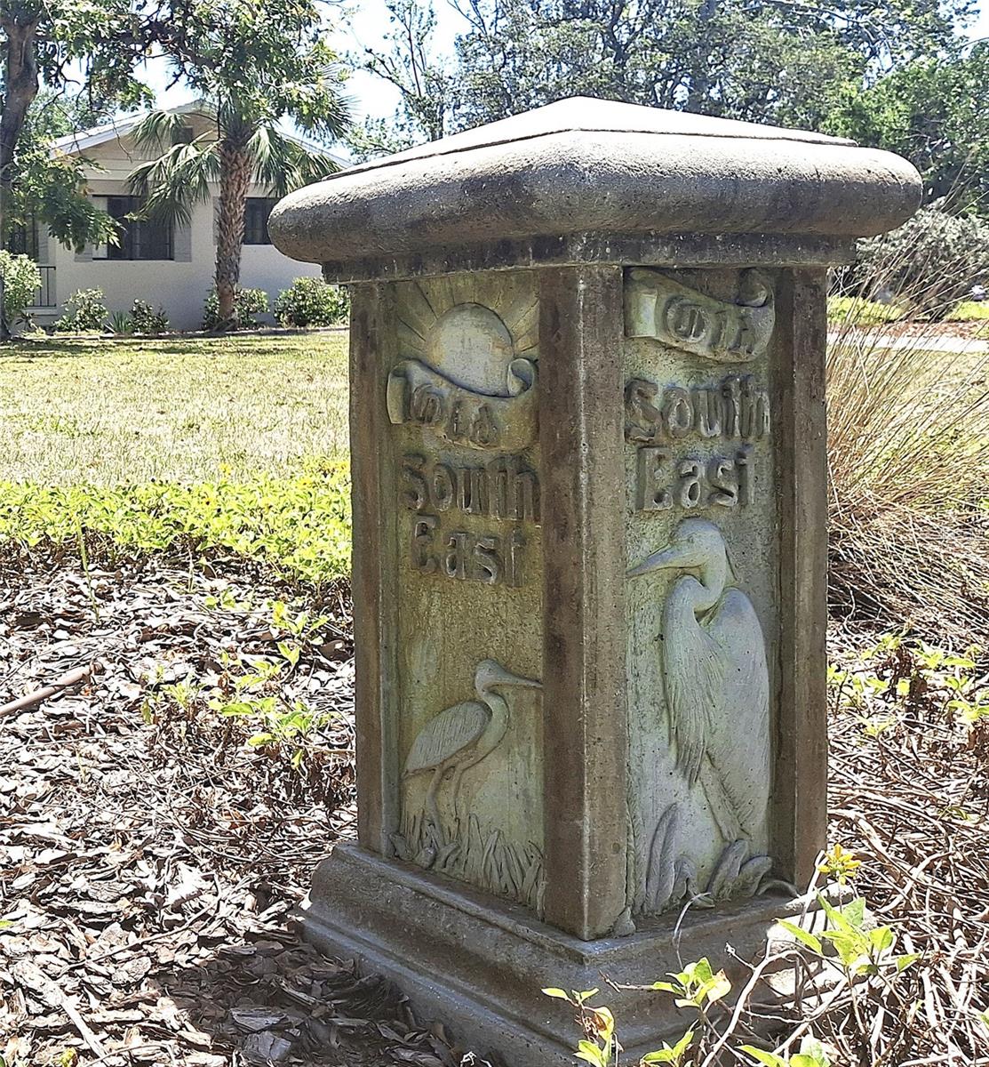 300 22ND AVE S, ST PETERSBURG, FL, 33705