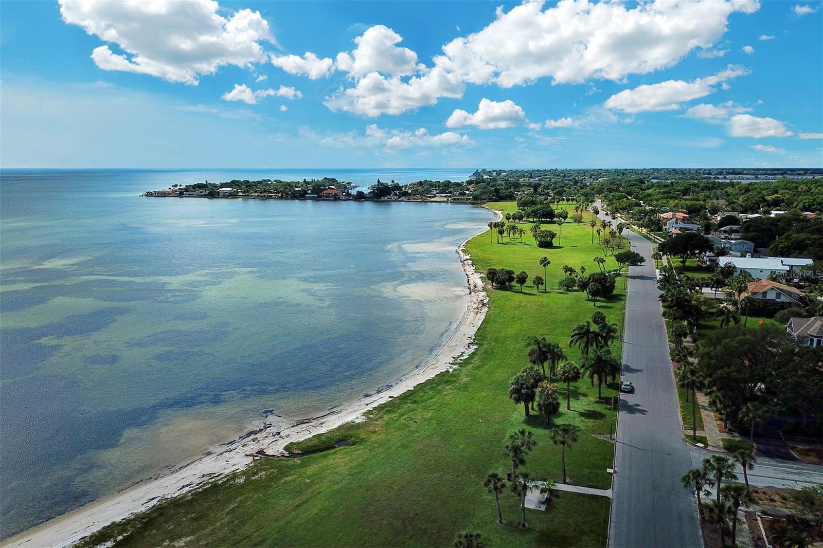 300 22ND AVE S, ST PETERSBURG, FL, 33705