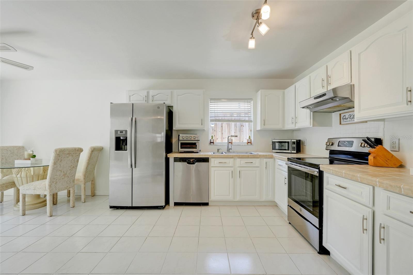 1794 GEIGEL AVE, ORLANDO, FL, 32806