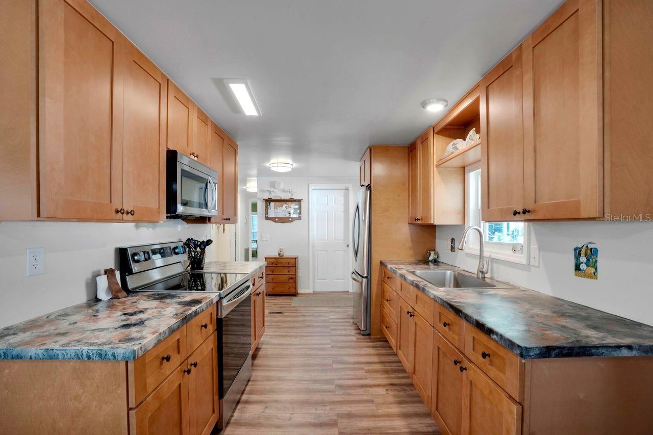 649 FAIRMOUNT DR, NORTH PORT, FL, 34287