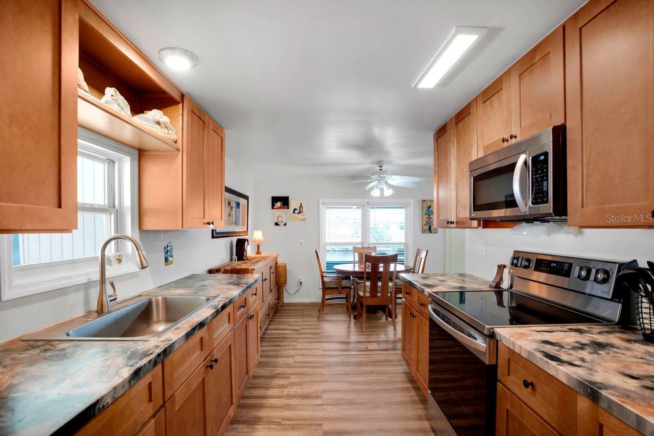 649 FAIRMOUNT DR, NORTH PORT, FL, 34287