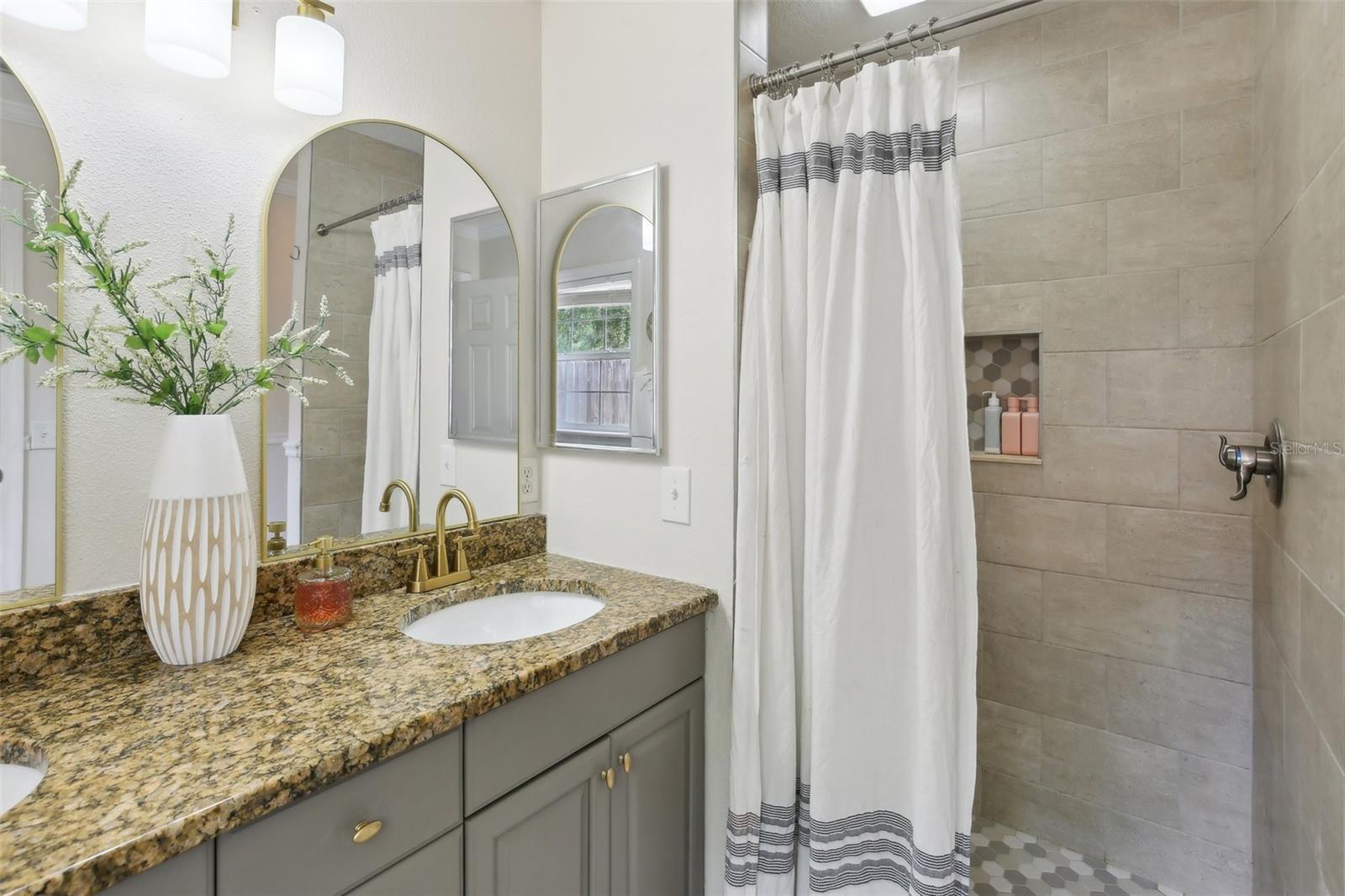 3176 DUANE AVE, OLDSMAR, FL, 34677