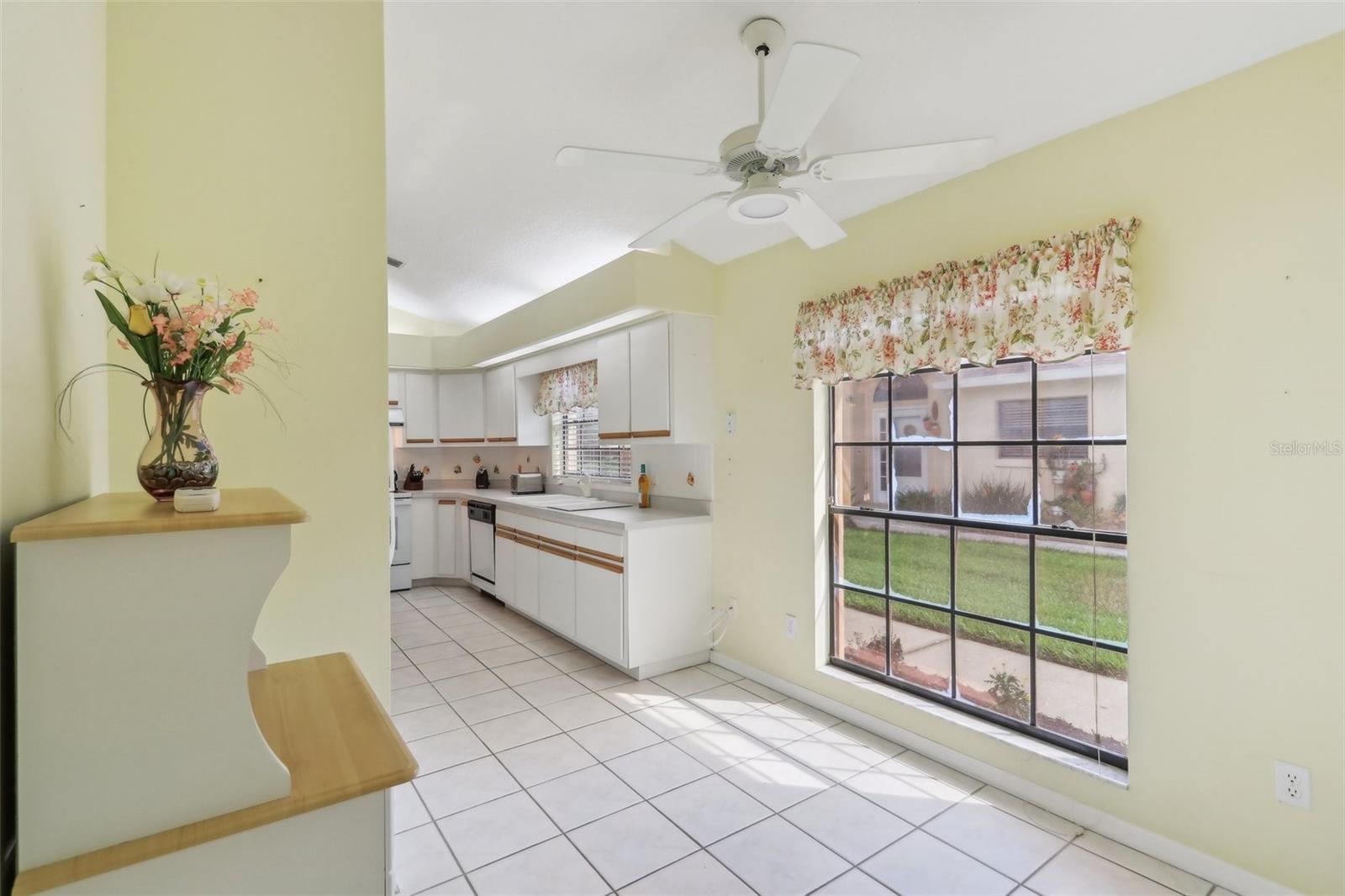 256 JUNIPER WAY, TAVARES, FL, 32778