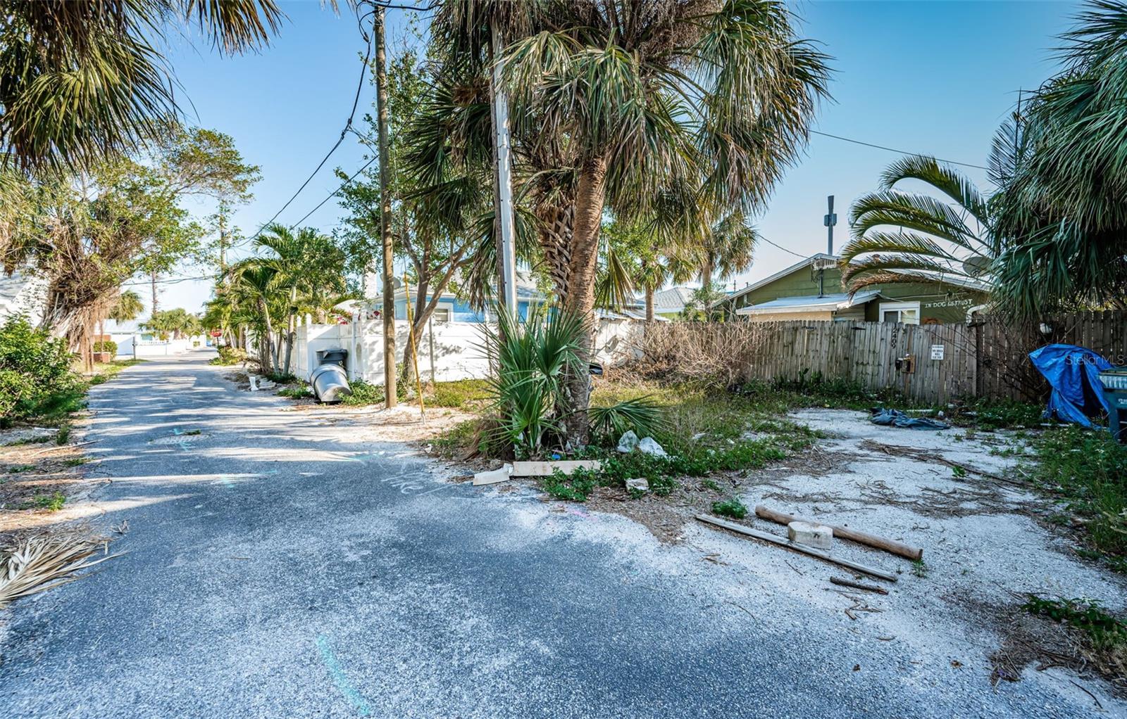 12409 GULF BLVD, TREASURE ISLAND, FL, 33706