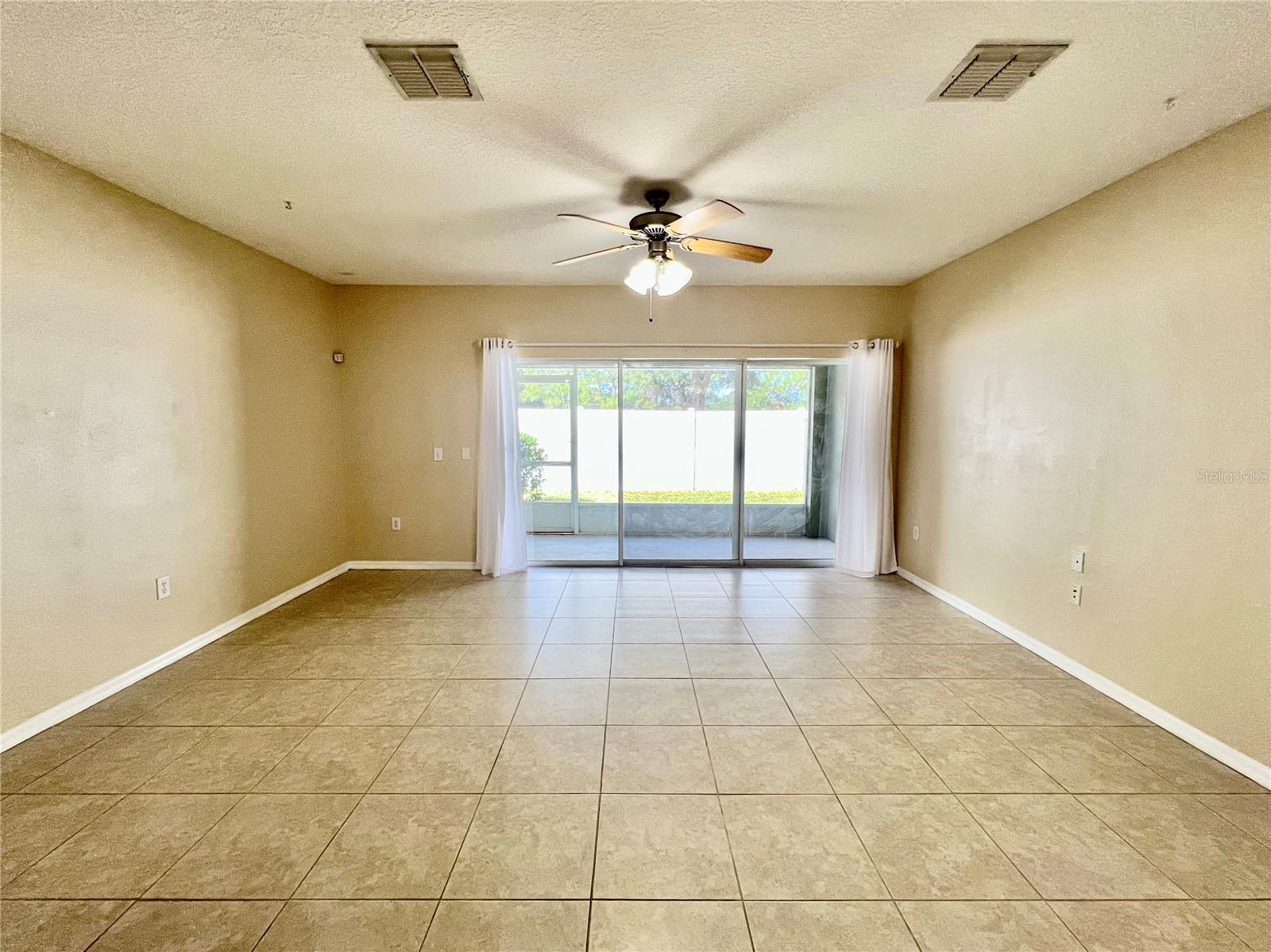 20464 NEEDLETREE DR, TAMPA, FL, 33647