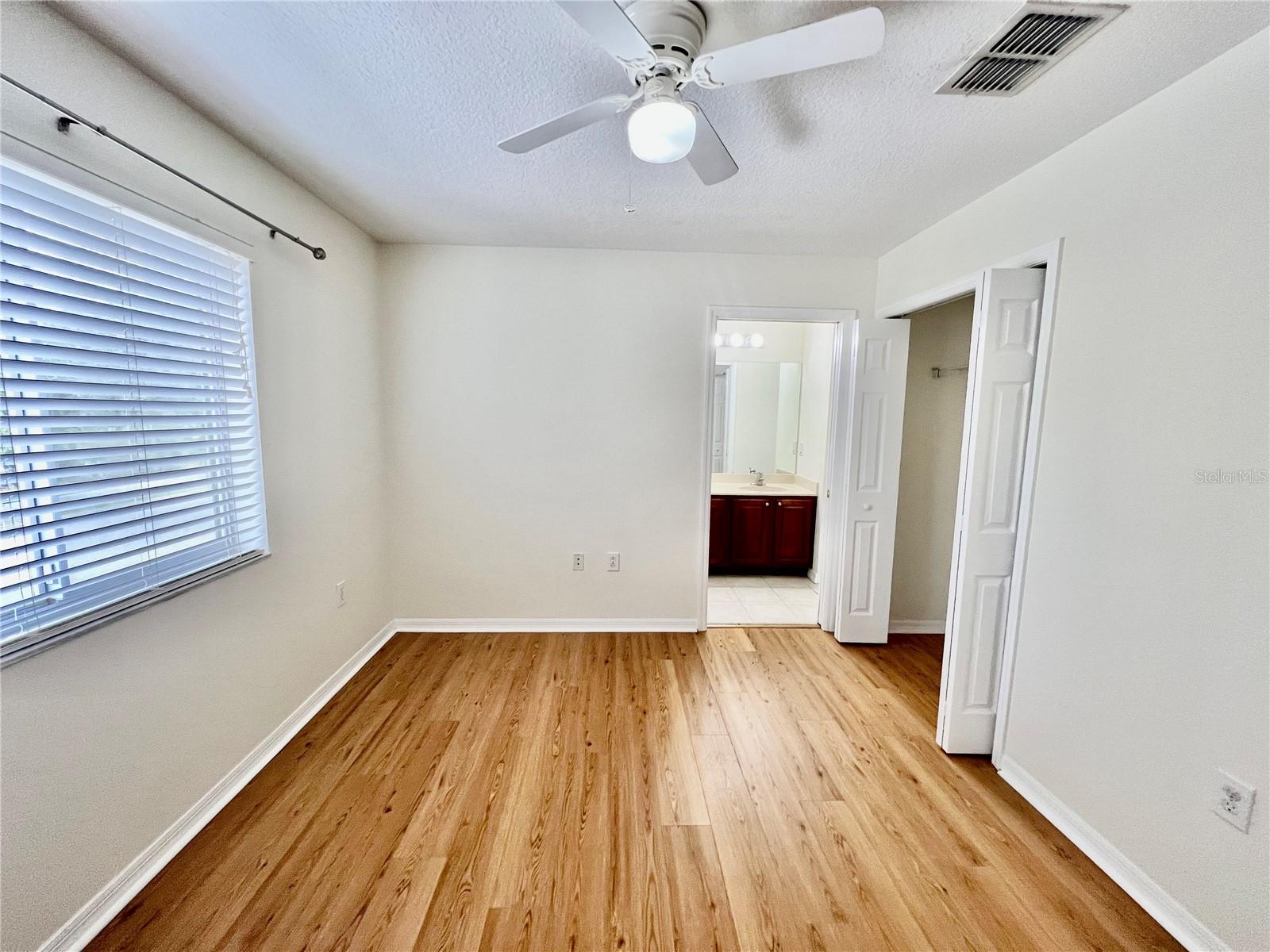 20464 NEEDLETREE DR, TAMPA, FL, 33647