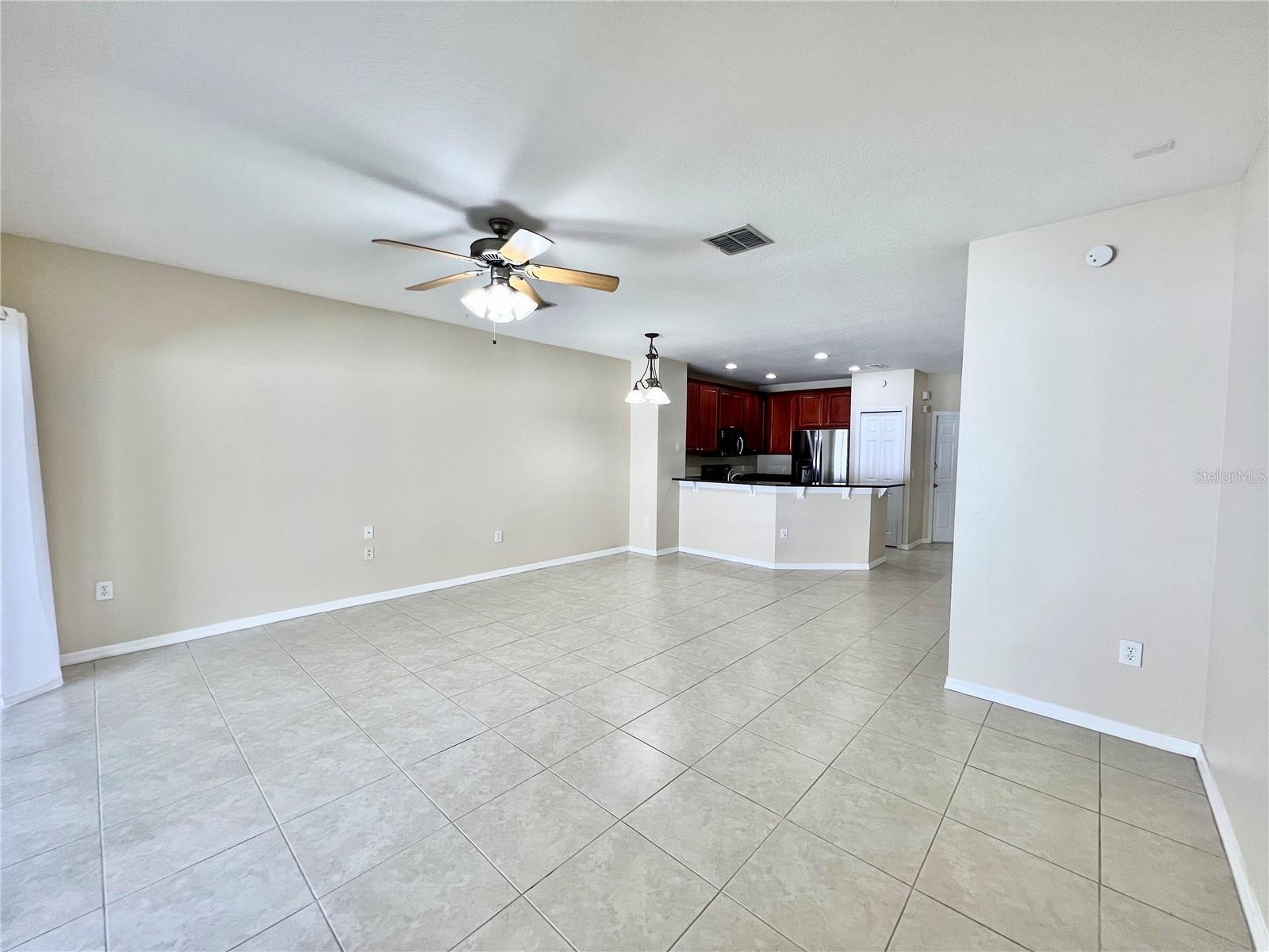 20464 NEEDLETREE DR, TAMPA, FL, 33647