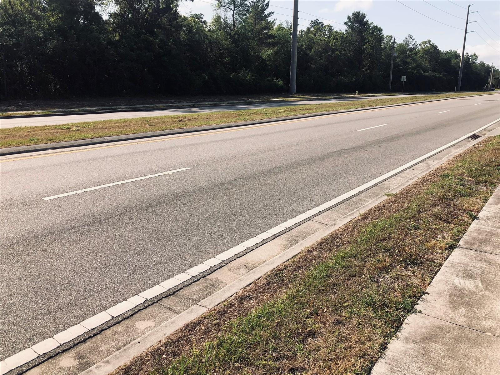 695 &7 01 HOWLAND BLVD, DELTONA, FL, 32738