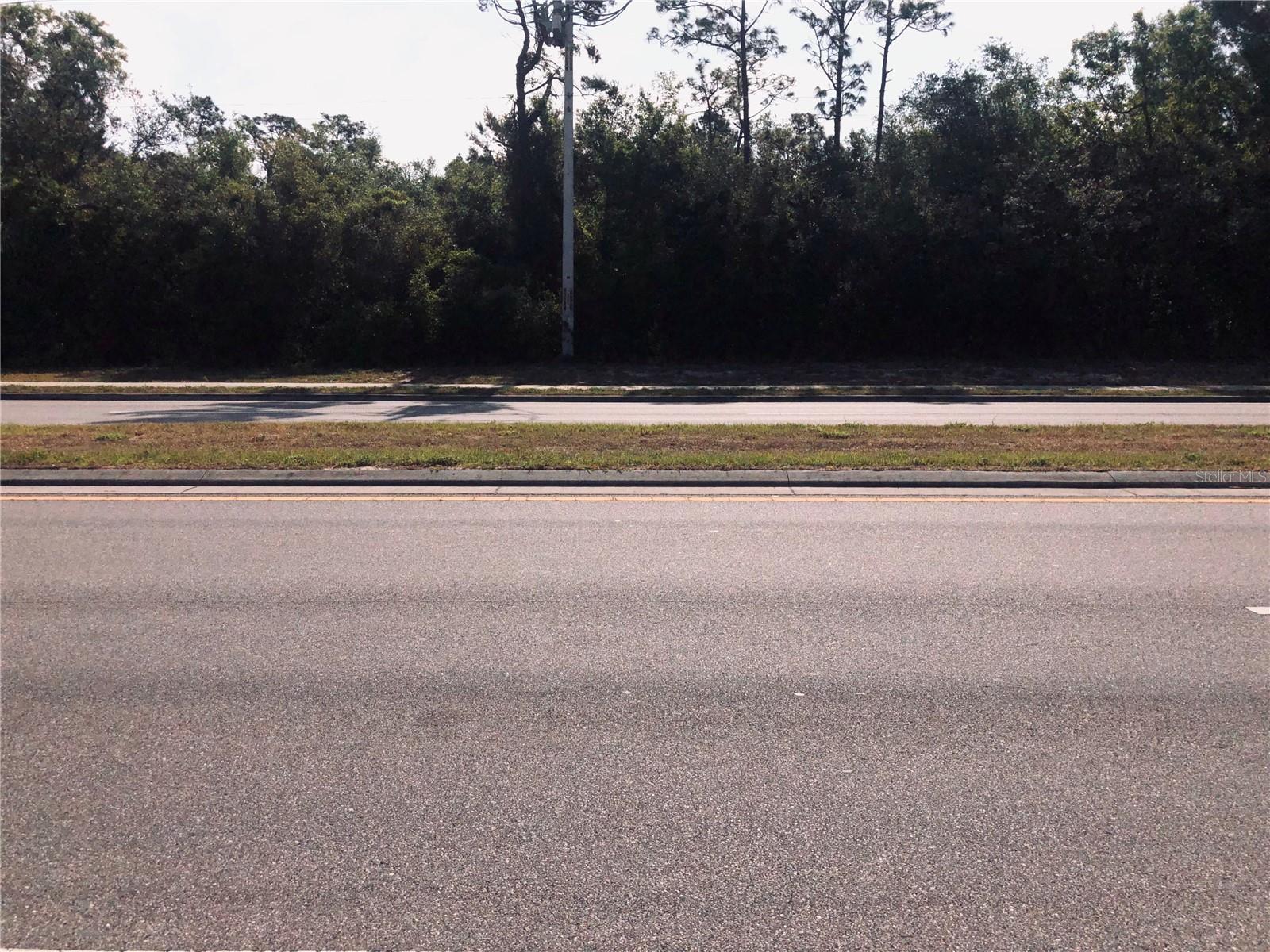 695 &7 01 HOWLAND BLVD, DELTONA, FL, 32738