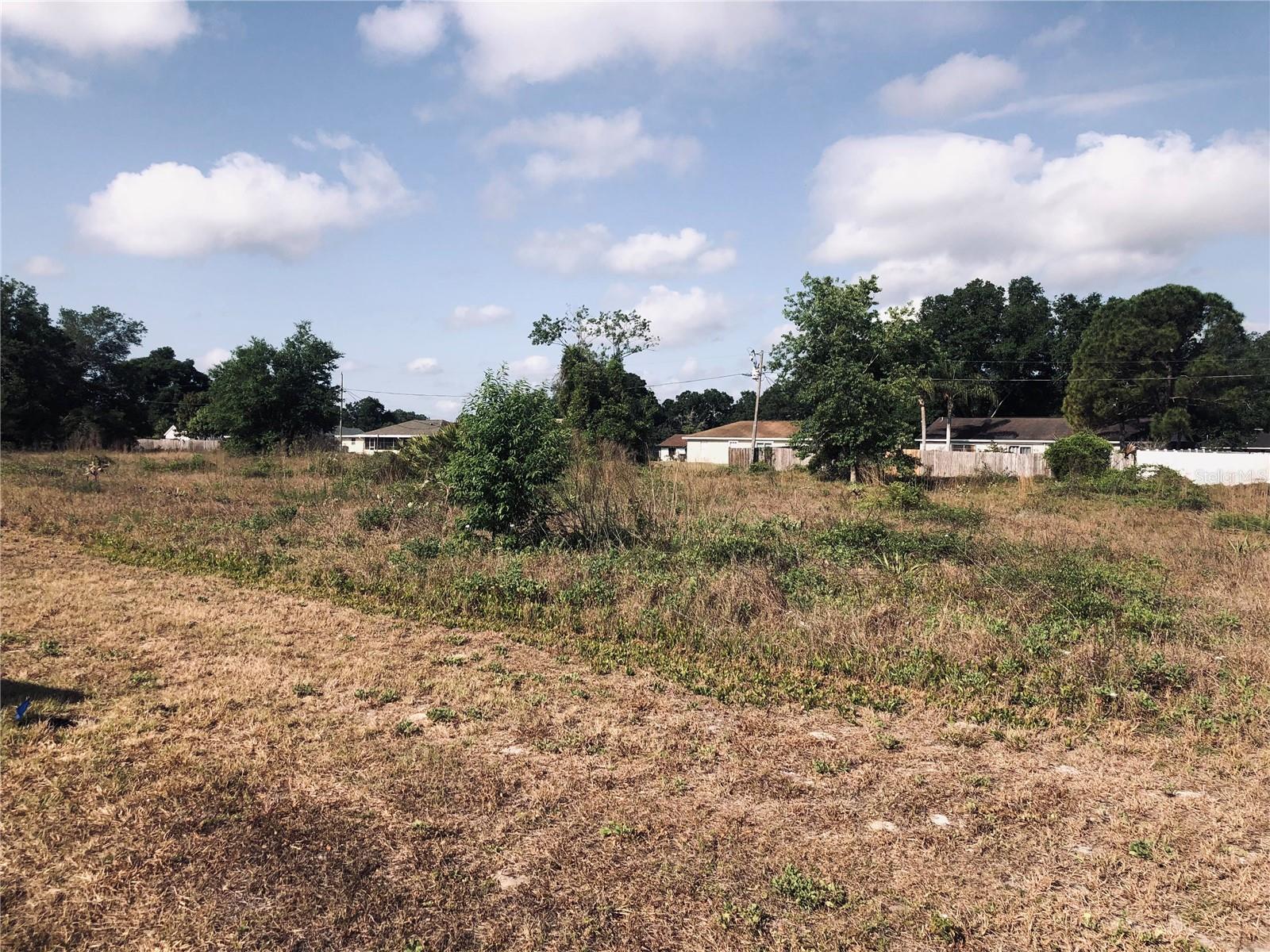 695 &7 01 HOWLAND BLVD, DELTONA, FL, 32738