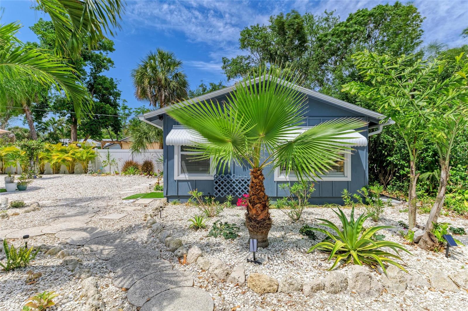 2031 OAK TER, SARASOTA, FL, 34231