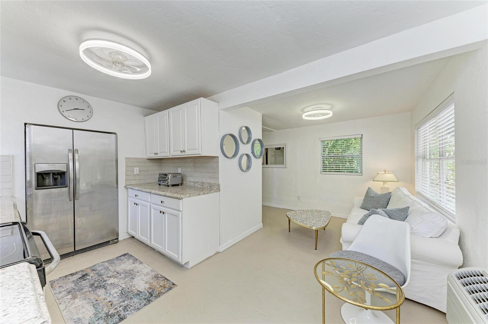 2031 OAK TER, SARASOTA, FL, 34231