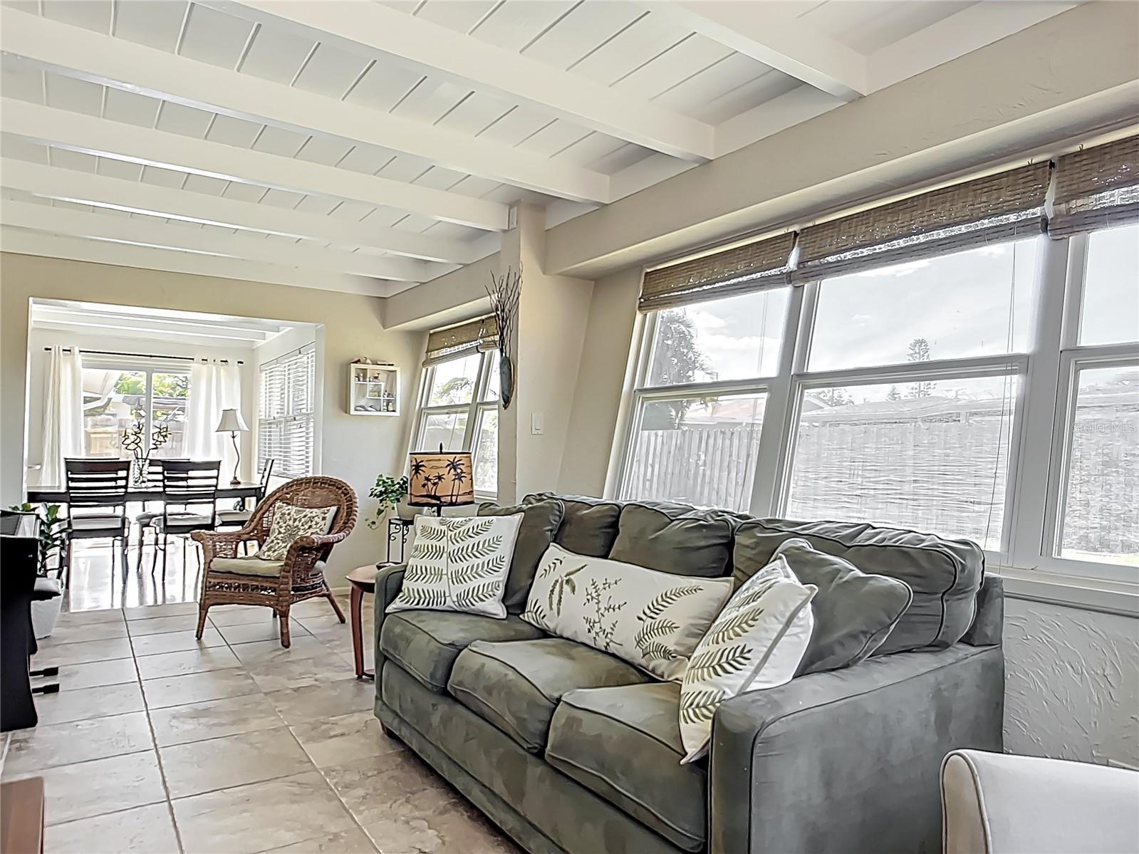 2108 LEE LN, SARASOTA, FL, 34231