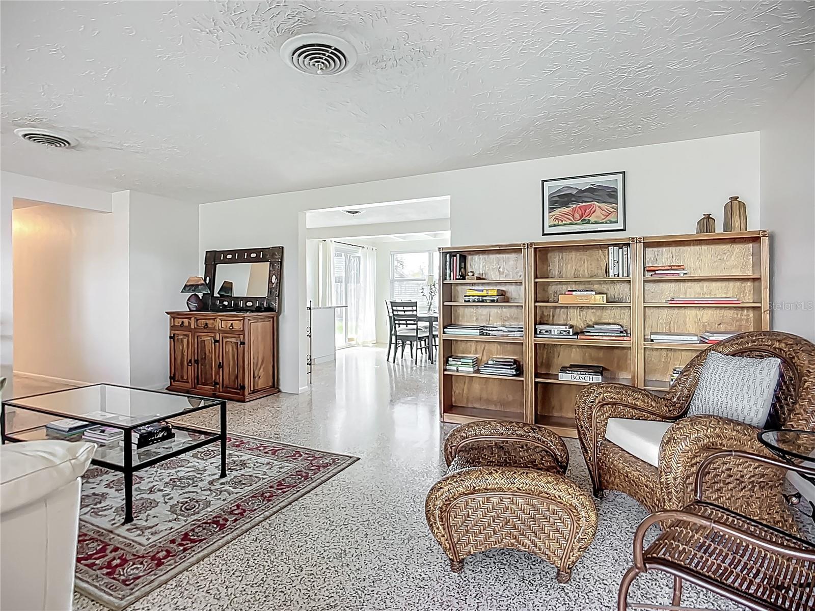 2108 LEE LN, SARASOTA, FL, 34231
