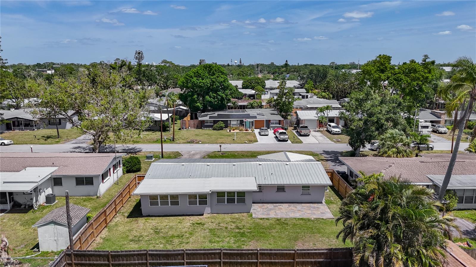2108 LEE LN, SARASOTA, FL, 34231