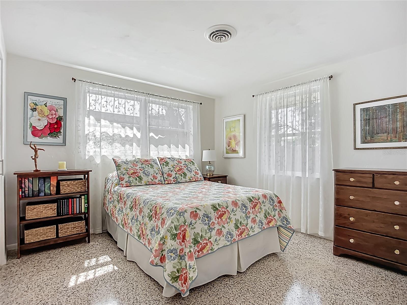 2108 LEE LN, SARASOTA, FL, 34231