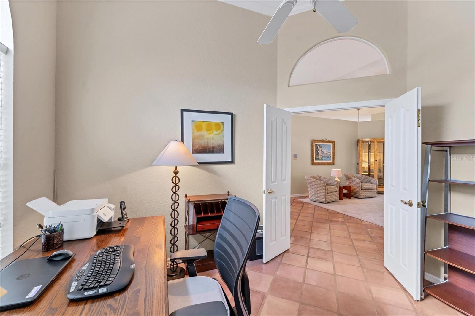 A4649914 Property Photo