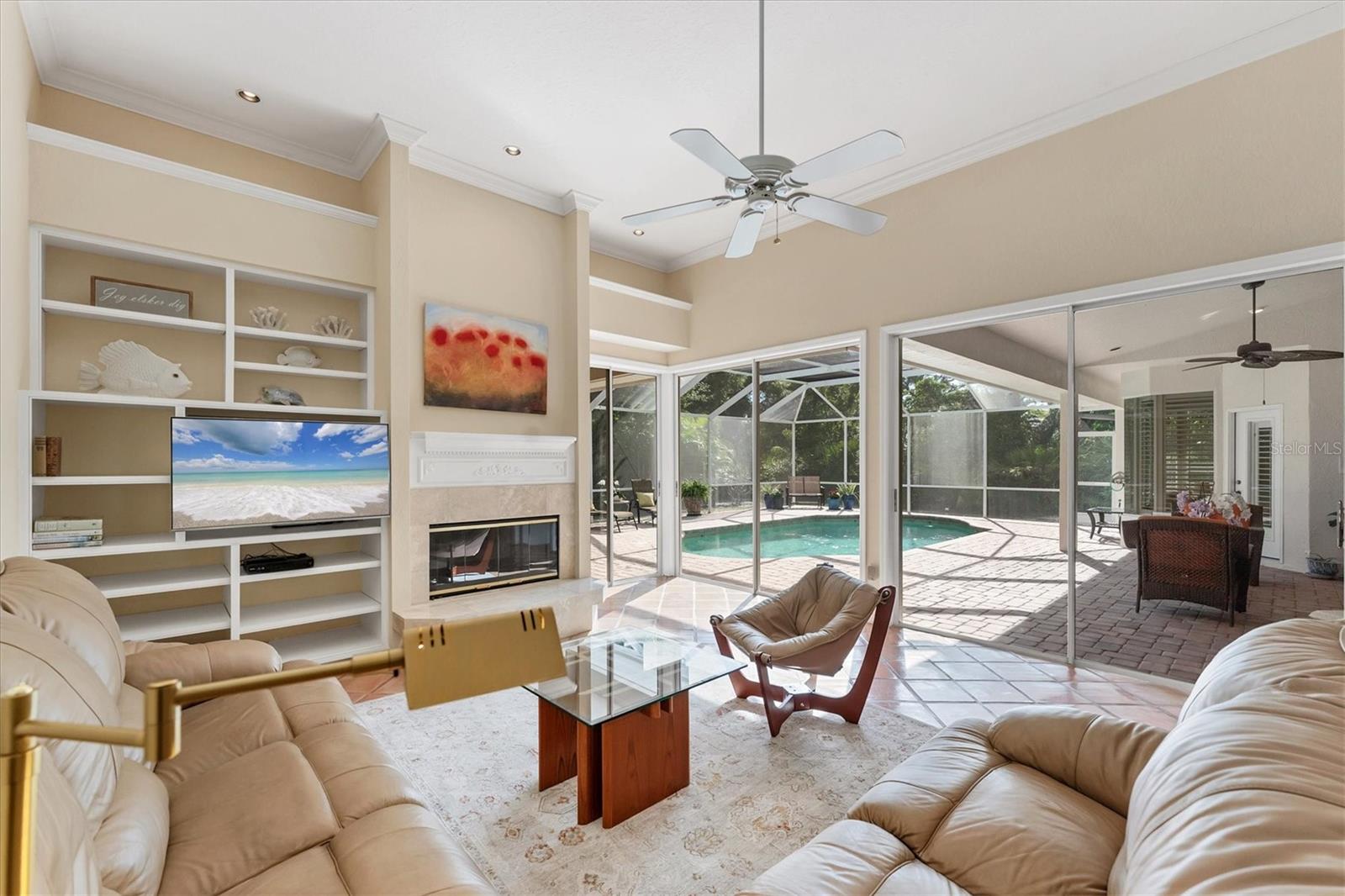 A4649914 Property Photo