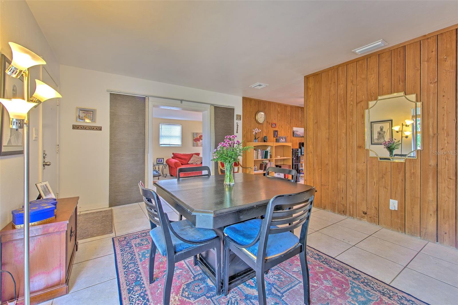 10119 CLIFF CIR, TAMPA, FL, 33612