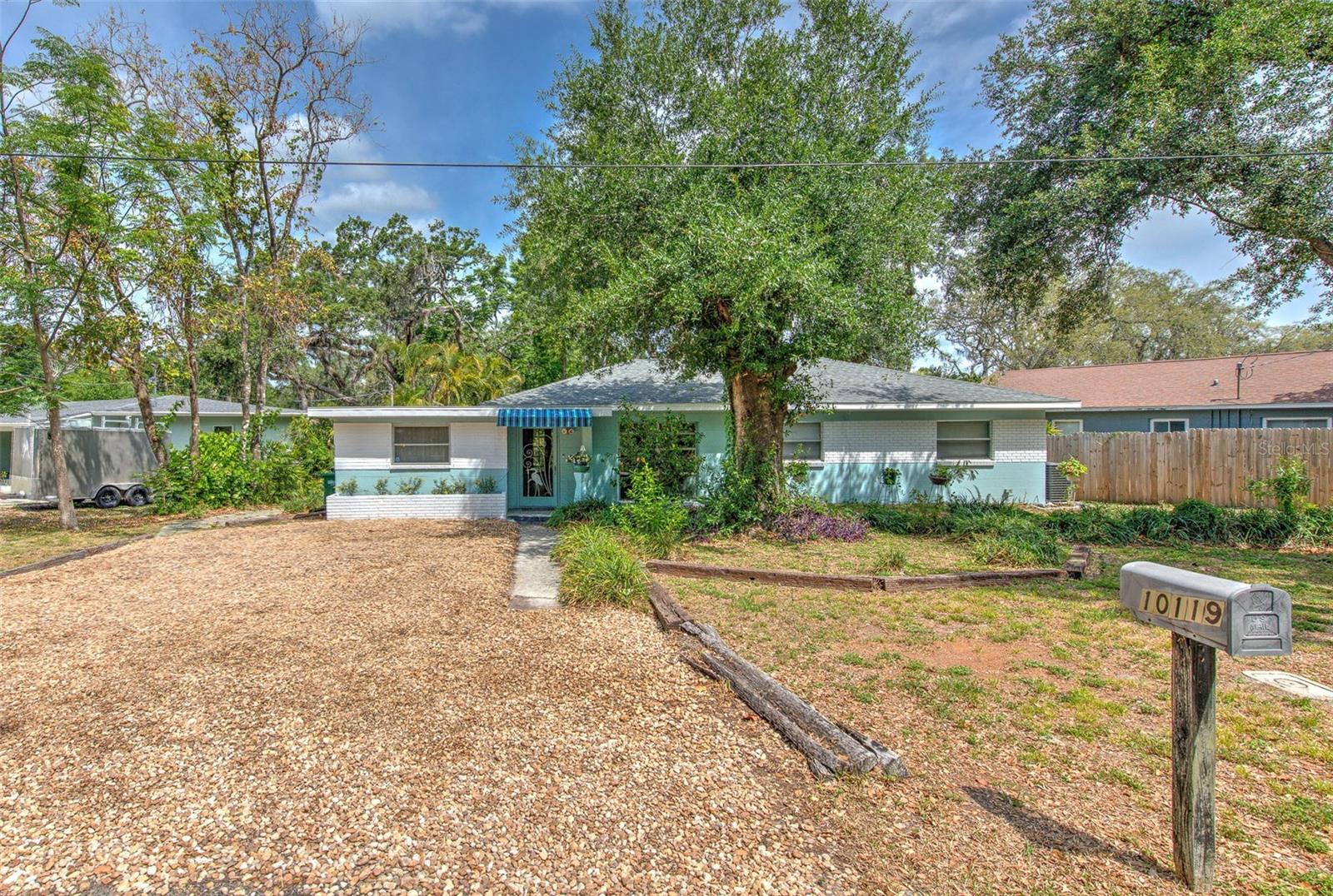 10119 CLIFF CIR, TAMPA, FL, 33612