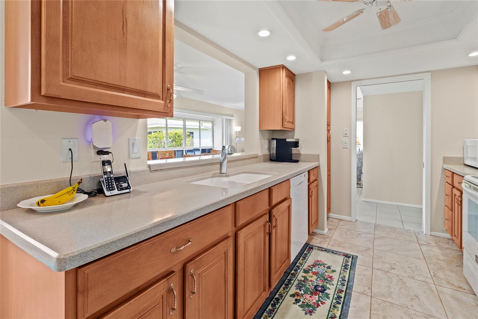 909 68TH ST W, BRADENTON, FL, 34209