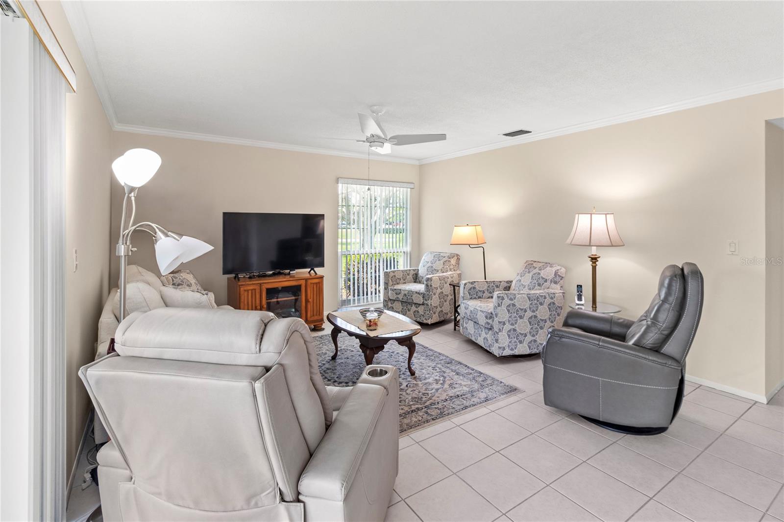 909 68TH ST W, BRADENTON, FL, 34209