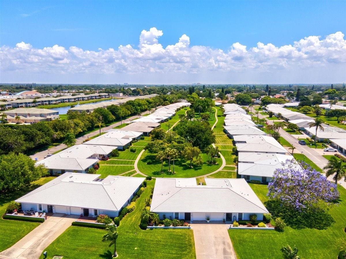 909 68TH ST W, BRADENTON, FL, 34209