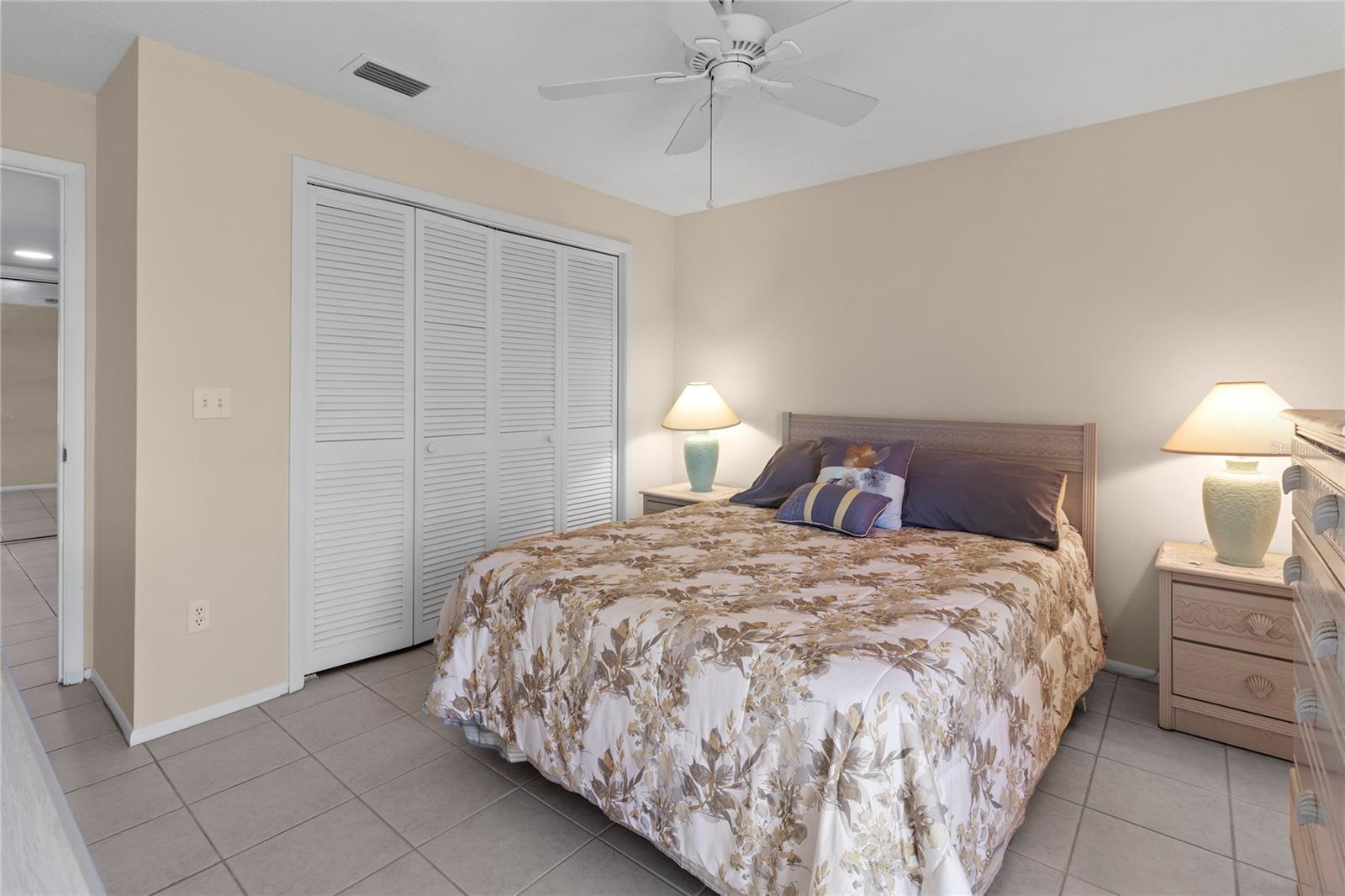 909 68TH ST W, BRADENTON, FL, 34209