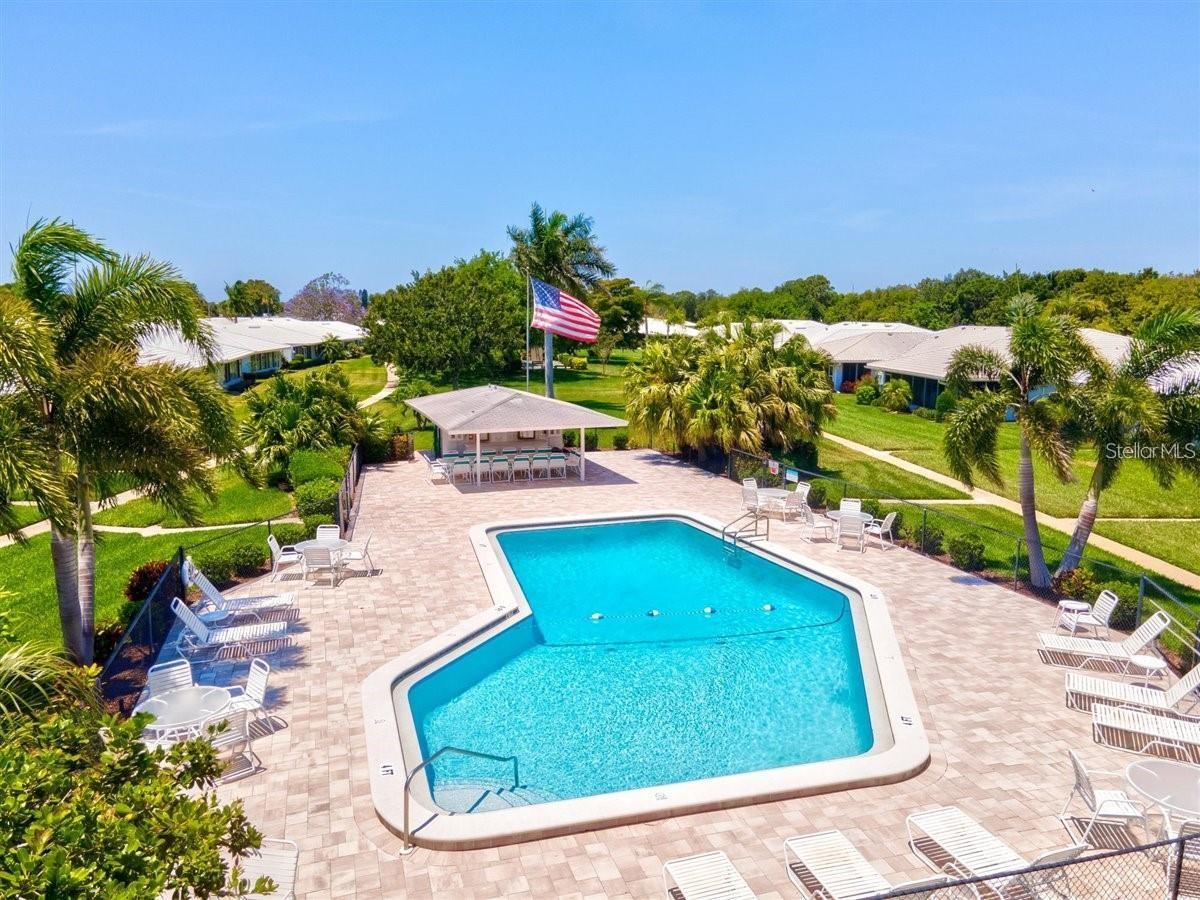 909 68TH ST W, BRADENTON, FL, 34209