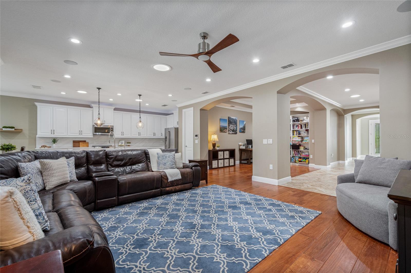 9405 BORDET CT, ORLANDO, FL, 32827