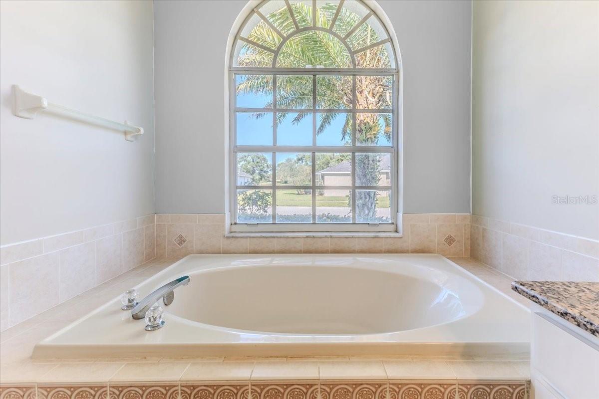 4044 CHESTERFIELD DR, SPRING HILL, FL, 34609