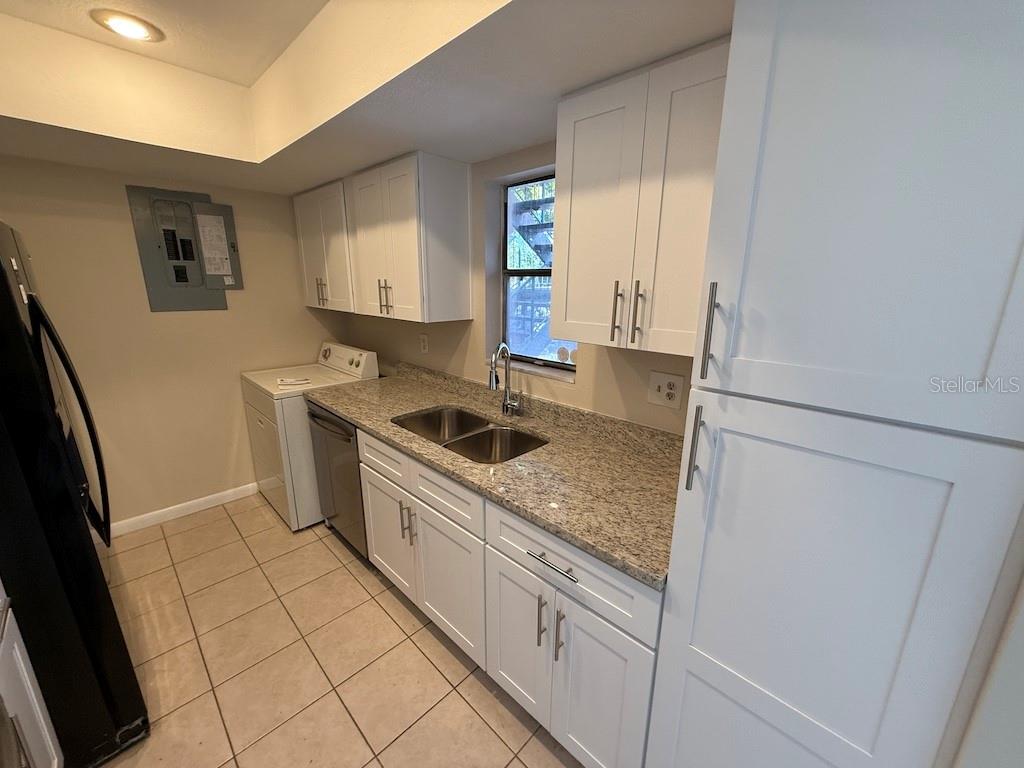 O6302335 Property Photo