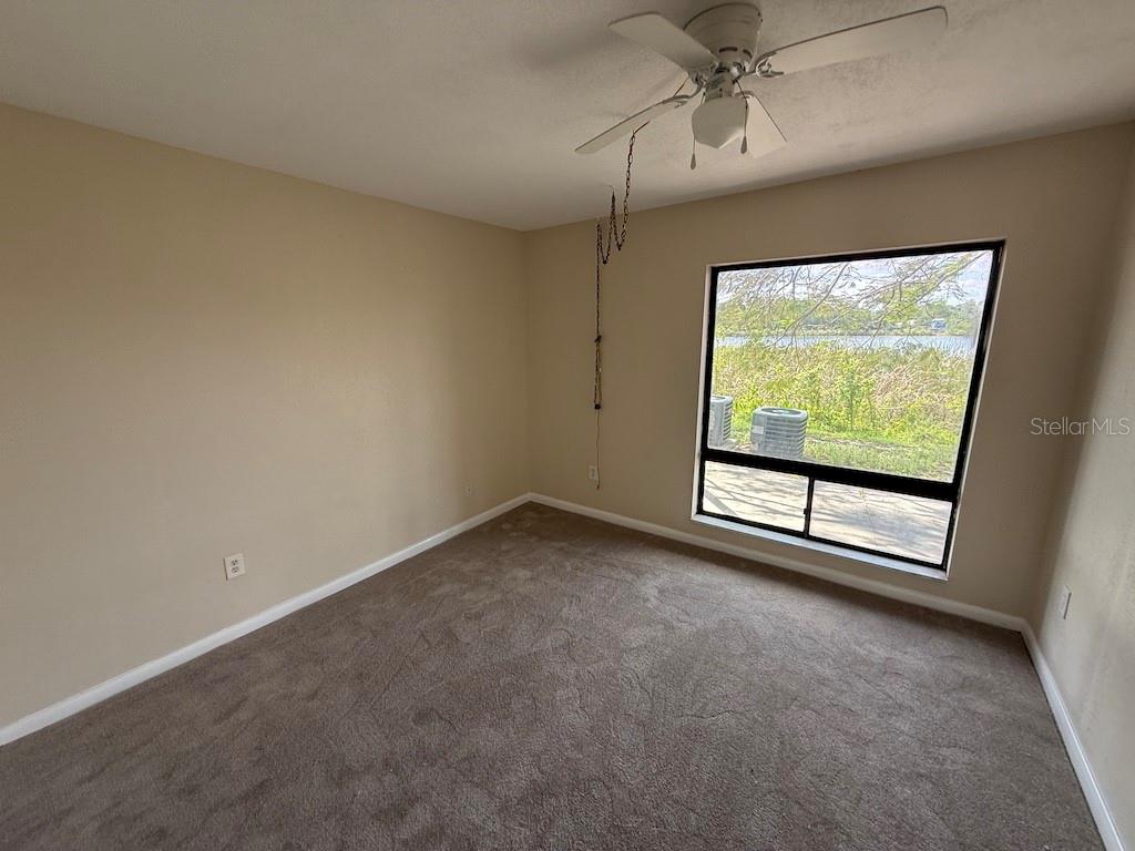 O6302335 Property Photo