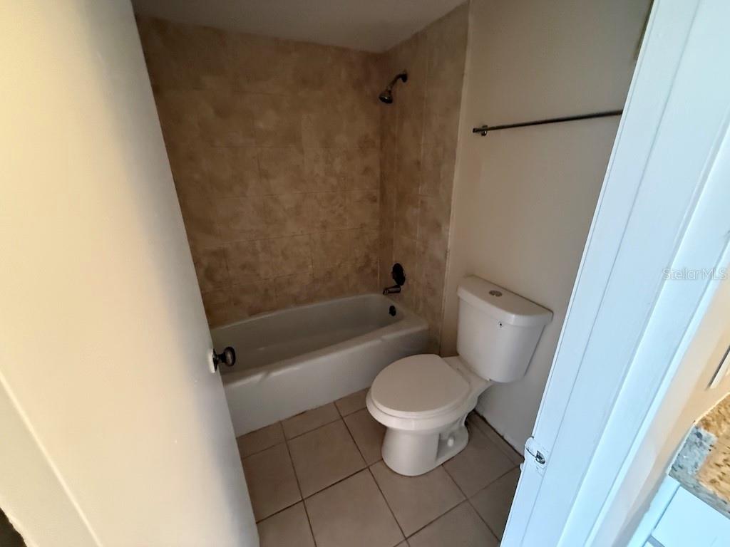 O6302335 Property Photo