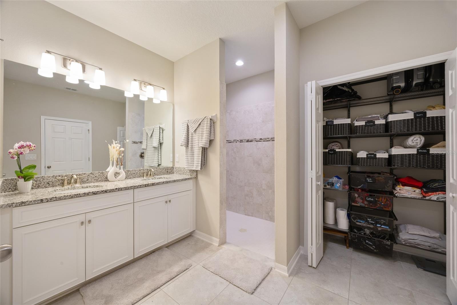 Master/ Shower and Closet