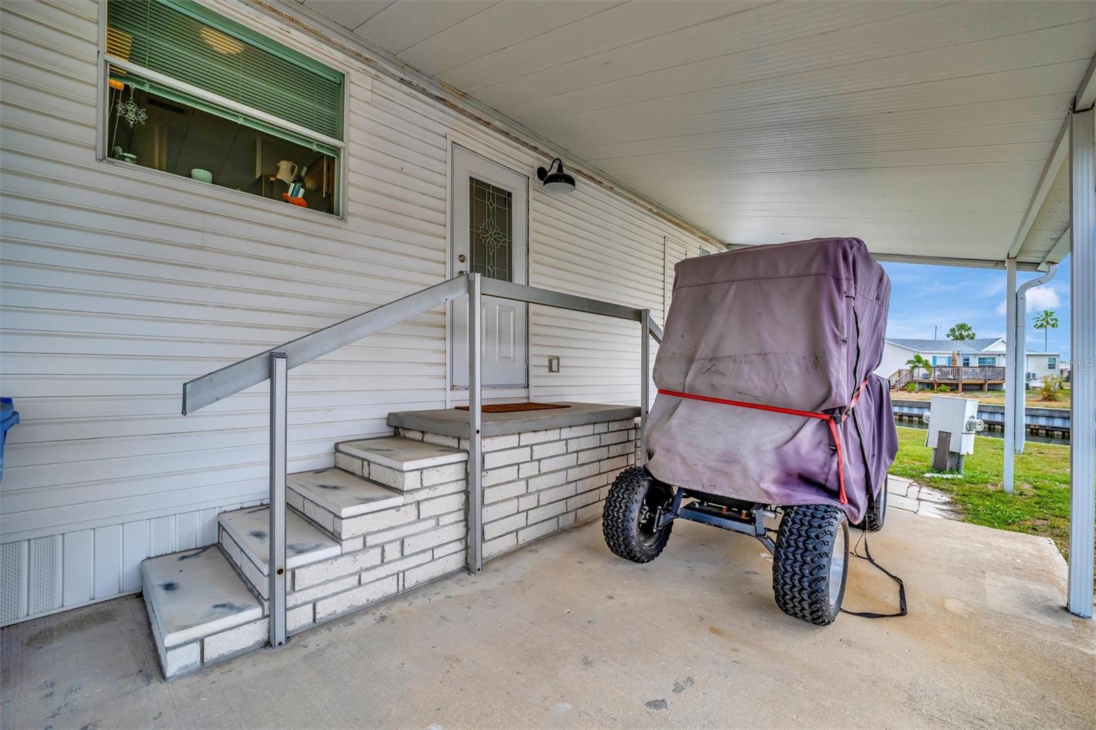 119 E SAINT JOHNS WAY, APOLLO BEACH, FL, 33572