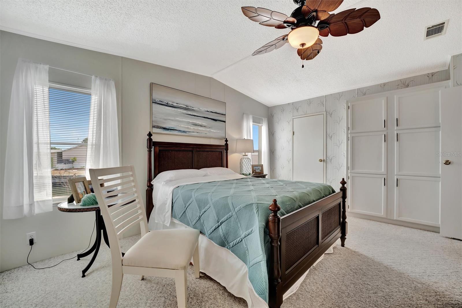 119 E SAINT JOHNS WAY, APOLLO BEACH, FL, 33572