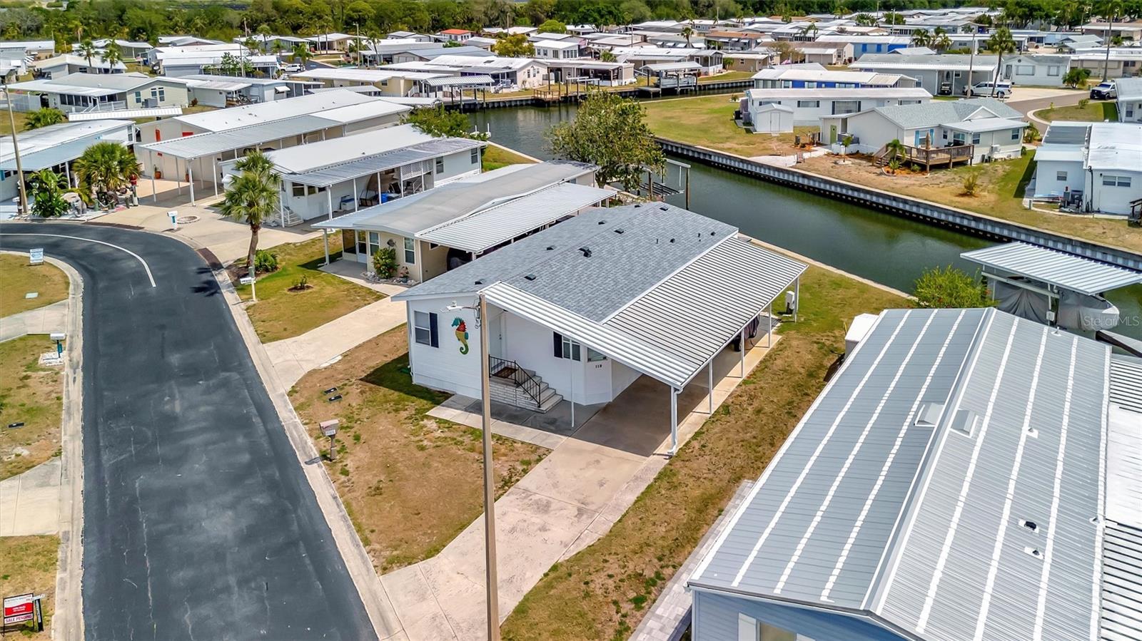 119 E SAINT JOHNS WAY, APOLLO BEACH, FL, 33572