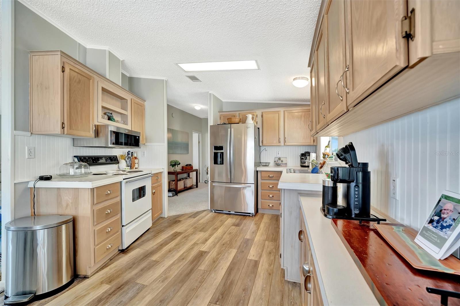 119 E SAINT JOHNS WAY, APOLLO BEACH, FL, 33572