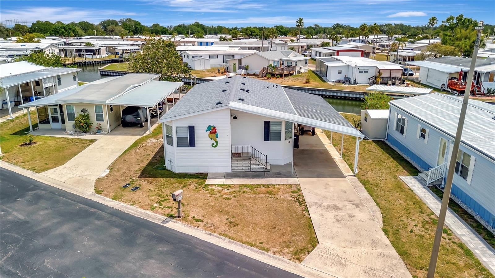 119 E SAINT JOHNS WAY, APOLLO BEACH, FL, 33572