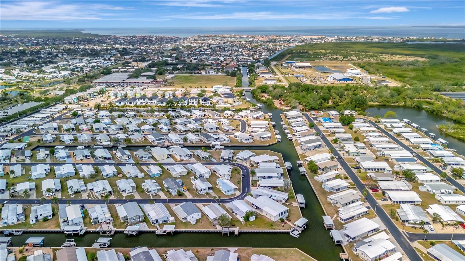 119 E SAINT JOHNS WAY, APOLLO BEACH, FL, 33572