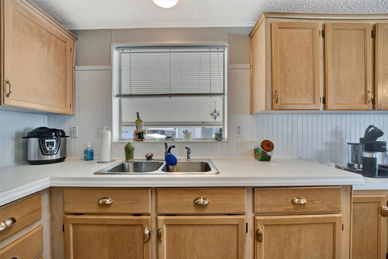 119 E SAINT JOHNS WAY, APOLLO BEACH, FL, 33572