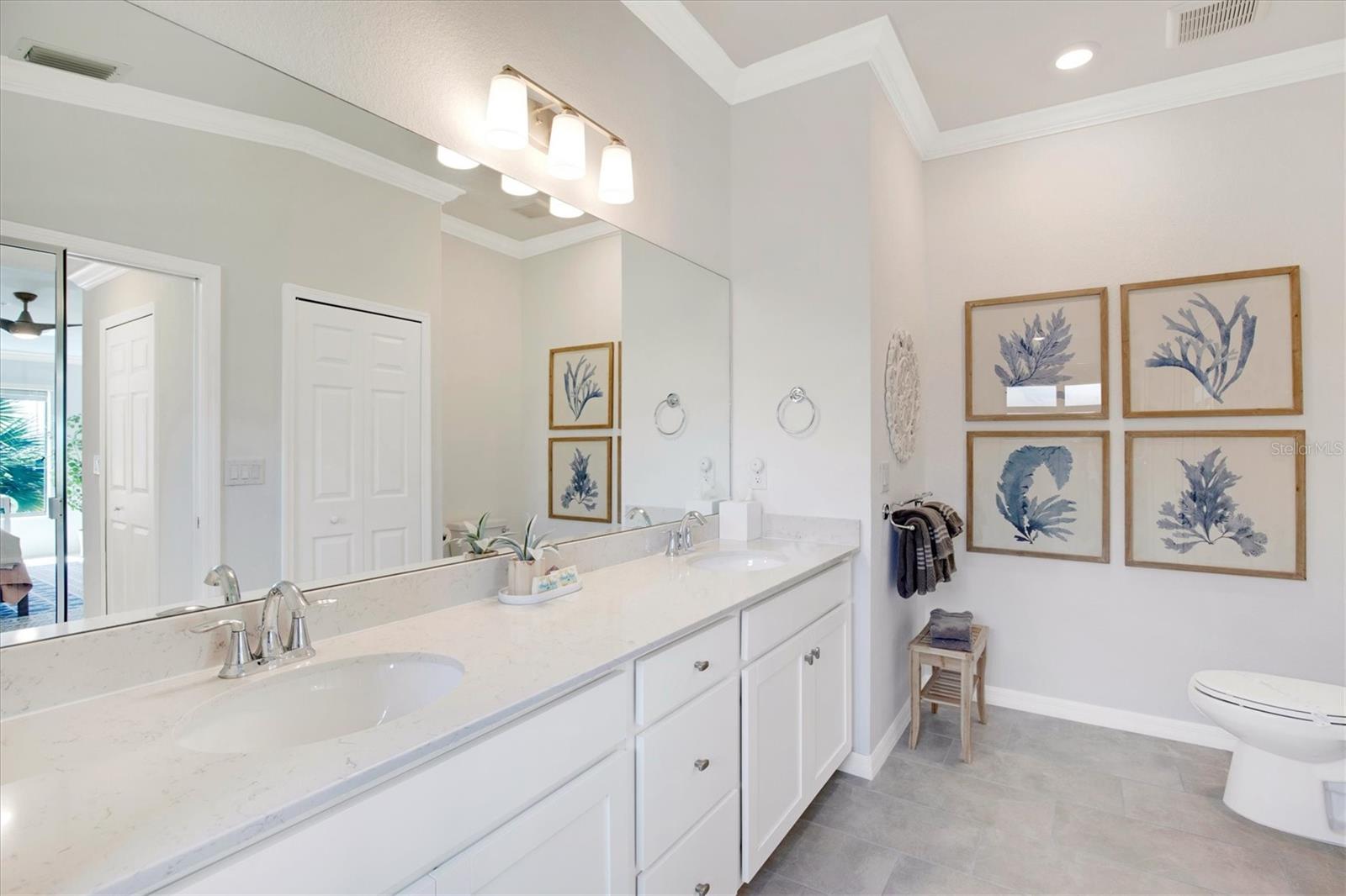 5711 PALMER CIR #206, LAKEWOOD RANCH, FL, 34211