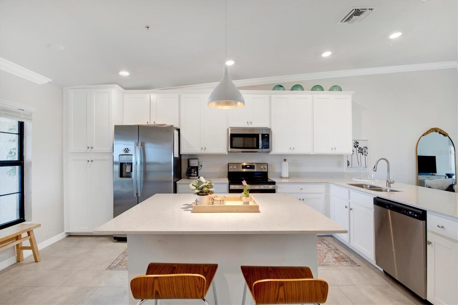 5711 PALMER CIR #206, LAKEWOOD RANCH, FL, 34211